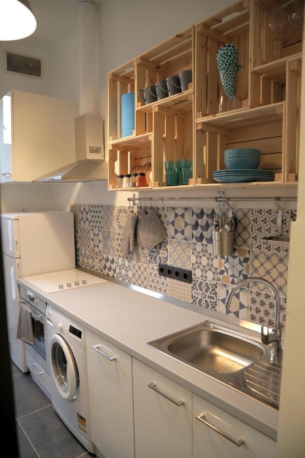 Sweety Blue Apartman Near Oktogon Budapest Ngoại thất bức ảnh